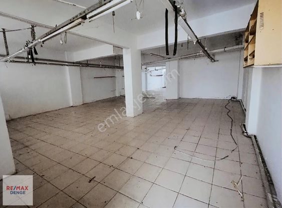 Sultangazıde Kıralık Dükkan / Depo Tramvaya 5 Dakıka