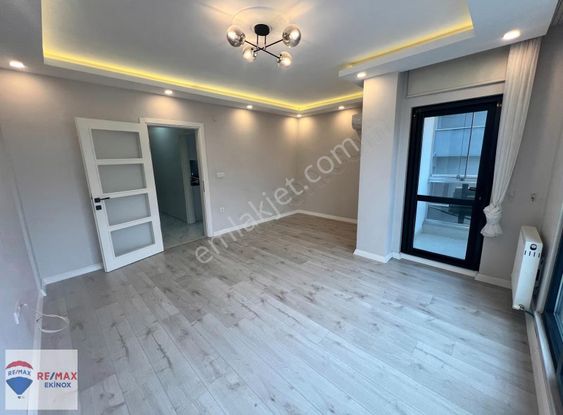 Nezih Muhitte Otopark Asansörlü Arakat 2+1 Kiralık Bakımlı Daire