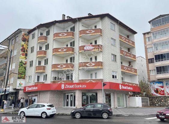Beyaz Emlak'tan Karayolları Karşısı Yapılı Kiralık Daire