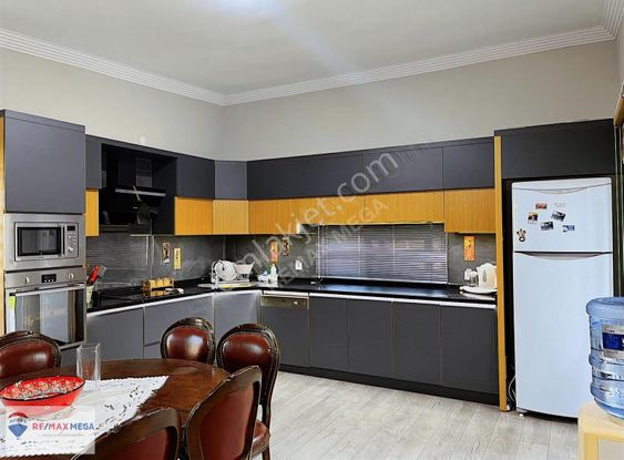 Duacı'da Doğa İle İç İçe Kiralık Villa