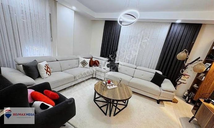 Çamlıbel Mahallesi'nde Site İçi Havuzlu Kiralık Daire
