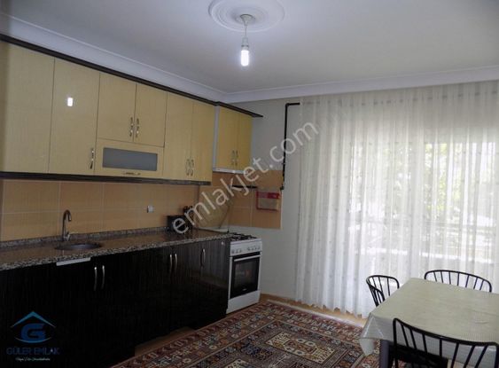 Selvitepede Bahçeli Zemin 140 M2 3+1 D.gazlı Daire