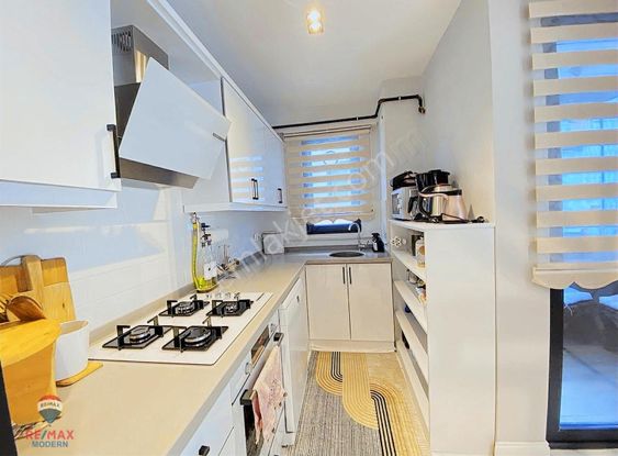 Özel Okllr Blgsnd Cam Balkonlu Kombili Fırsat Daire