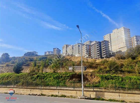 Celal Dinlenmez'den 1+1 Kiralık Yerden Isıtma Balkon Dahil