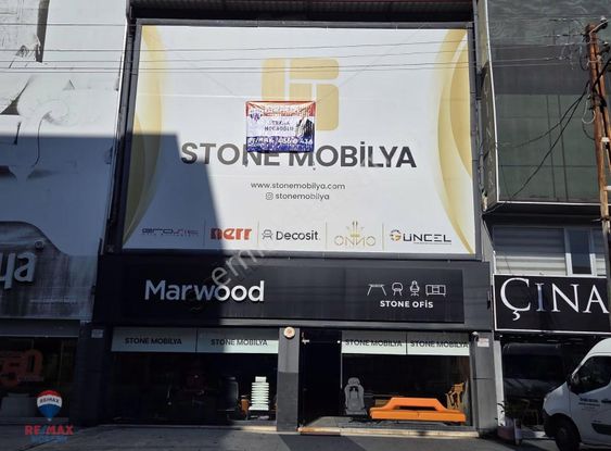 Eski Sanayi Sitesinde 4 Katlı Kiralık Mağaza