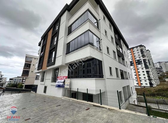 Kadir Aslan'dan Satılık Geniş 2+1