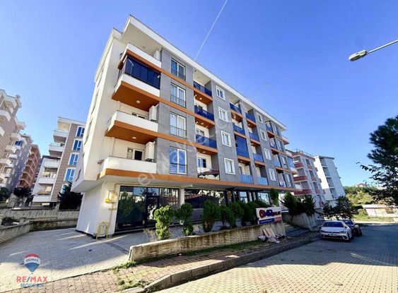 Omü Tramvay Durağına Yakın Deniz Manzaralı Kiralık 1+1 Daire