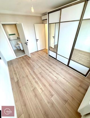 Bağdat Caddesine 1.paralelde Kısmi Deniz Manzaralı E.banyolu2+1