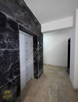 Demirel'de Tranvay Dibi Ayrı Mutfaklı 2+1 Daire