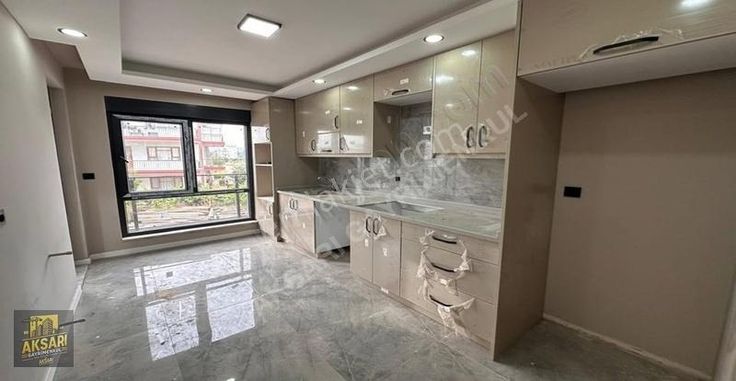 Demirel Mahallesinde 2+1 Ayrı Mutfak 105m2 Lüks Daire