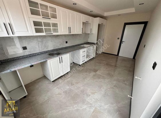 2+1 Ayrı Mutfak Büyütmeleri Dahil Fırsat Daire