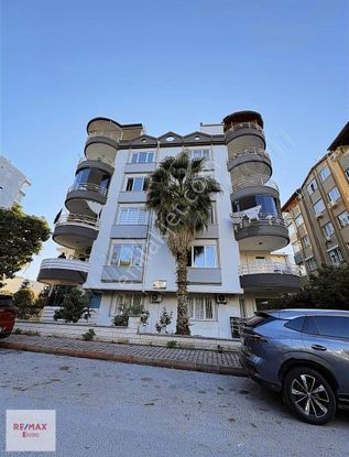 Konyaaltı Altınkum'da 3+1 Eşyasız Kiralık Daire