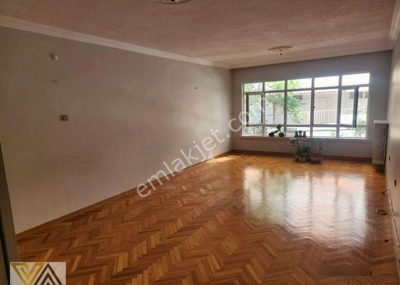 Valentia Gayrimenkul'den Ayrancı'da 3+1 Satılık Daire !!!