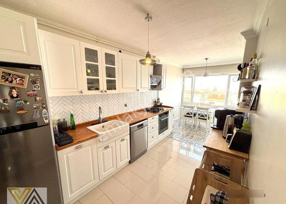 Valentia'dan İkizler Sitesi'nde Full Yapılı Satılık 3+1 Daire !!!