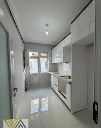 Valentia Gayrimenkul'den İleri Mah. 3+1 Satılık Daire !!!