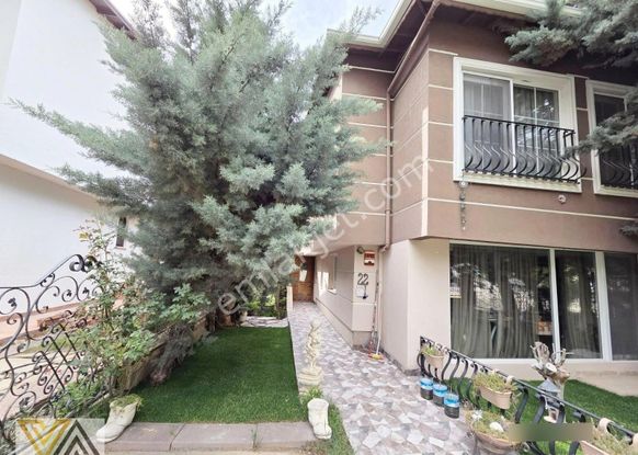 Valentia'dan Çankaya Mutlukentte 5+2 Satılık Villa !!!