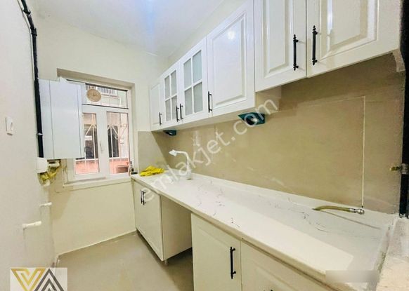 Valentia'dan Seyranbağlarında Yapılı 2+1 Satılık Daire !!!