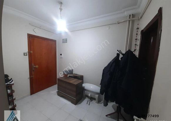 Atanora Vadi'den Merkezi Lokasyon'da 3+1 Köşe Başında Ön Cephe Giriş Kat' Da Daire