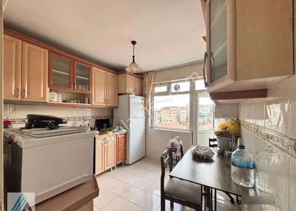 Atanora Vadi'den 3+1 Kombili Manzaralı Arakatta Isı Yalıtımlı Sokullu Cd Paralelinde Merkezi Konumda