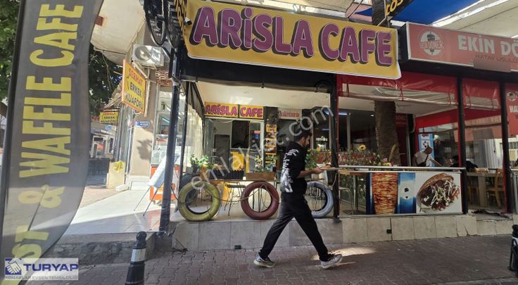 Kapalı Yol Arkasında Devren Kiralık Kafe