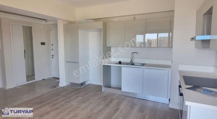 Sur Yapı'da Kiralık Sıfır 2+1 Daire