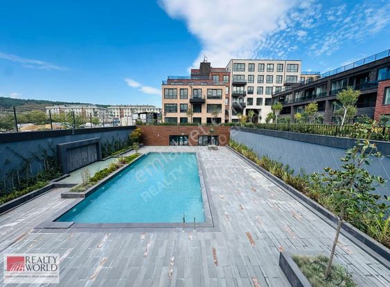 Eyüp Göktürk İstanbul Cad. Sıfır Sitede Satılık 195m2 3+1 Arakat