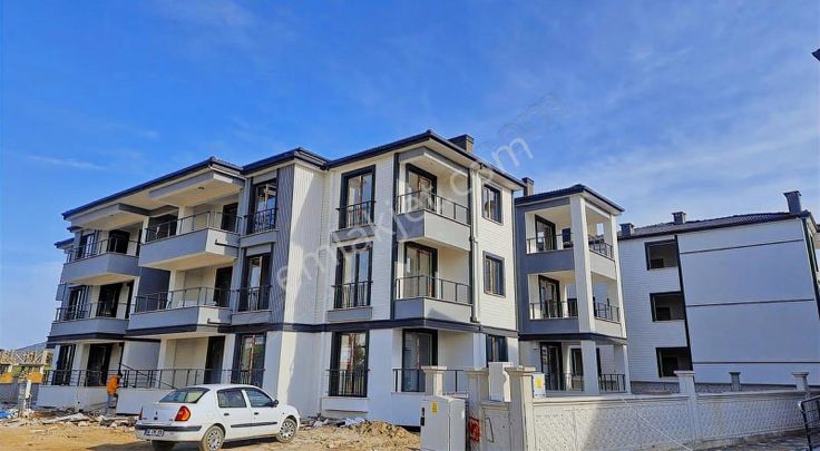 Gömeç Mithatpaşada Bölgenin En Talep Gören Yerinde 1+1 Daire