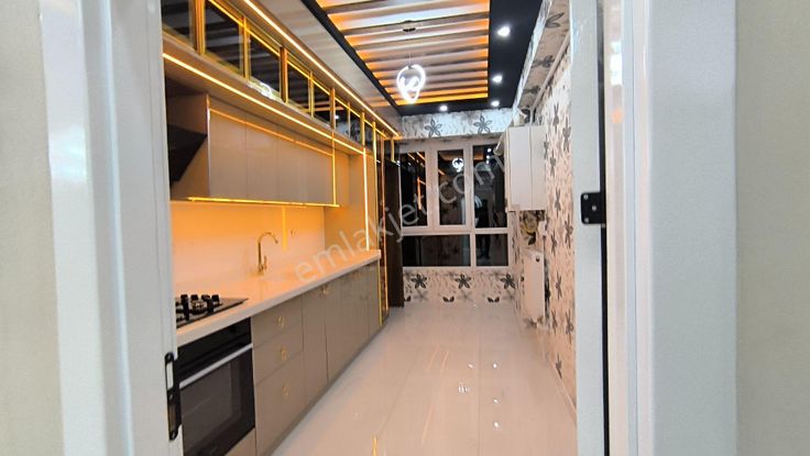 Yılmaz Gayrimenkulden Ultra Lüks Ful Yapılı Geniş Daire Kacırılmayacak 3+1 Fırsat Dairesi