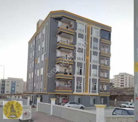 Realite Tapu Muhamed Yürük'ten Batıkent'te Satılık 2+1