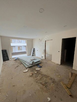 Satılık Şura Yapı Deniz Manzaralı 1+1 Daire