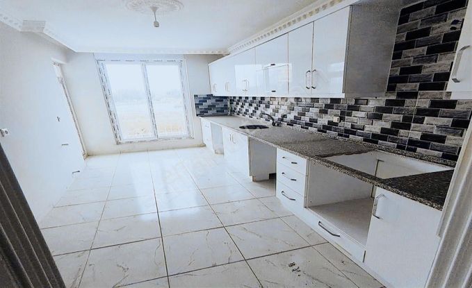 Kepez Hastane Arkasi 300 Metre Mesafe 2+1 Katta Asansorlu Daire