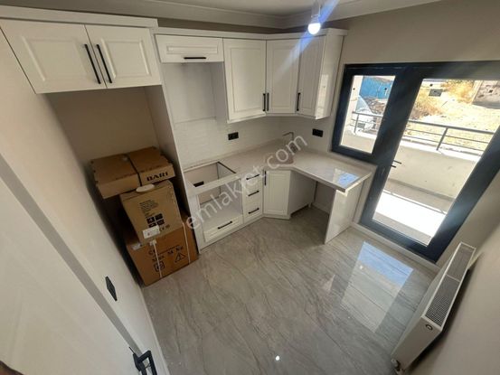 Yüksel'den Kadıköy'de Müstakil Tadında Öncephe D.gazlı 2+1 Daire