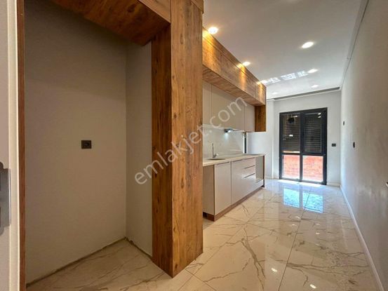 Yükselden Kadıköy'de Körfez Hast. Yakınında Doğalgazlı 3+1 Daire