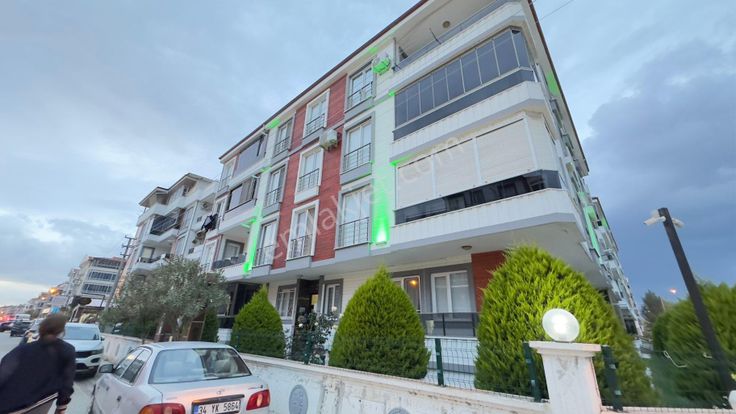 Cantan Emlaktan Akçay Altınkumda Asansörlü Lüks Fırsat Daire