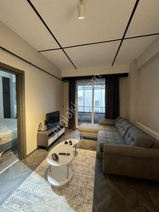 Körfezde Havuzlu Site İçerisinde Full Eşyalı Satılık 1+1daire