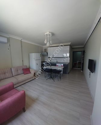 Çarkıparede 1+1 Eşyalı Az Katlı Doğalgazlı