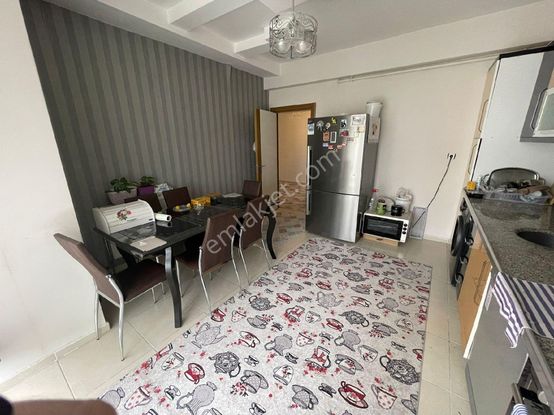 Bağcılar Bölgesi Orhan Doğan Caddesi Civarı 3+1 Fırsat Daire