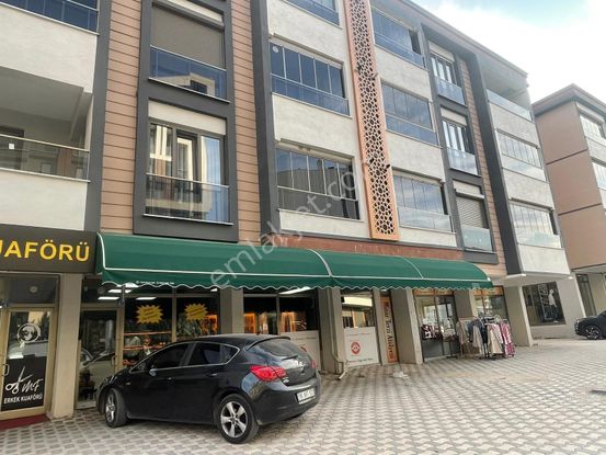 Yazır Mete Konakları Yanı Geniş Vitrin Cepheli Katmülkiyet Tapu