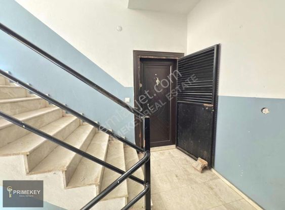 Teomanpaşa Mah 2+1 1.kat Kapalı Pazar Arkası.