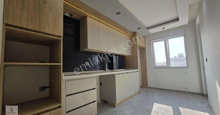 Ayanoğlu Mh Geniş Lüx Yapı Asansörlü Merkezi Konumda Satılık 2+1