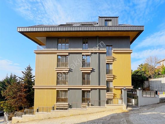 Çengelköyün En İyi Lokasyonunda,160 M2 Ara Kat 4+1 Sıfır Daire