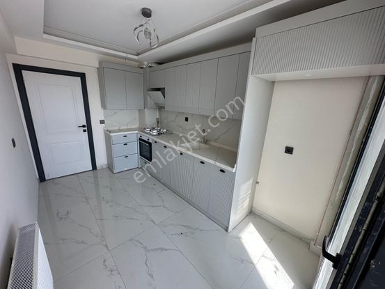 Fevzi Çakmak Mhde Ev Ve Araç Takaslı Olan 1. Sınıf İşçilik İle Satılık Daire