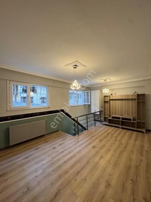 Sahibinden Bağlarçeşmede 5+1 Ters Dubleks Acil Satılıktır.