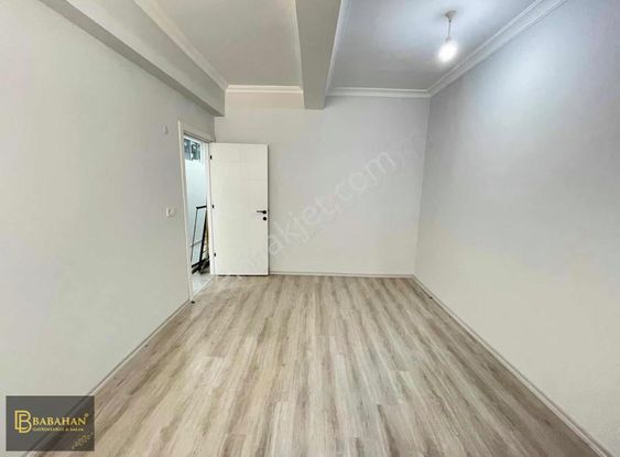 Namık Kemal Mahallesinde 3+1 Satılık Sıfır Bina