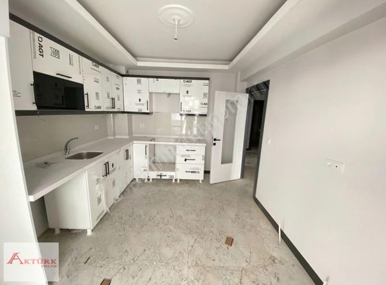 //aktürk Emlak\\yıldırımda Merkezi Konumda Geniş Sıfır 2+1 Daire
