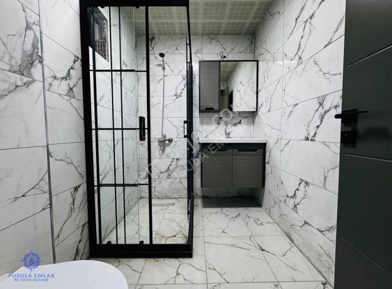 Ｐｕｓｕｌａ Ｅｍｌａｋ'ｄａｎ Yıldıztepe'ye Yakın K.garajlı 3+1 Sıfır Daire