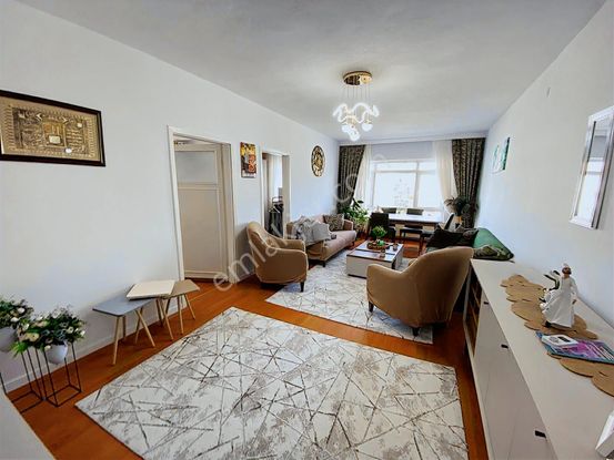 Altın Anahtardan Çiçeklide Katta Güney Yapılı Acil