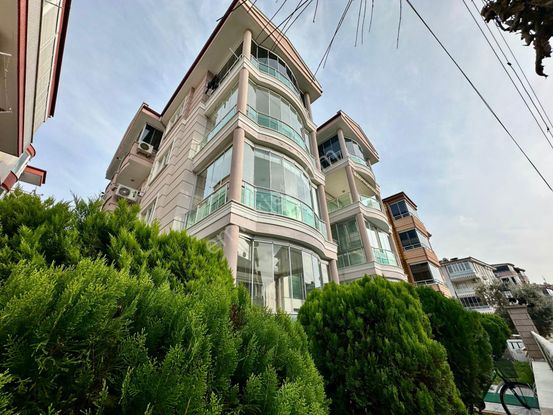 ꧁ay Emlaktan꧂akçay'da Müstakil Tadında Ön Cephe Ebeveyn Banyolu 3 Adet Balkonlu Satılık 3+1 Daire