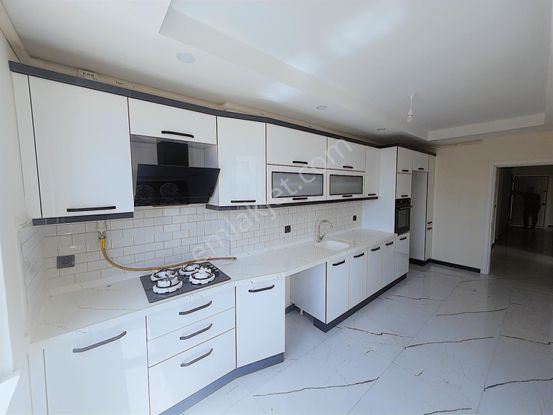 Rw Nefes' Ten Burhaniye Merkezde Satılık 2+1 Ferah Daire