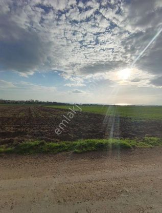 Çeşmeli. Mah. Satılık Hisse 300-500 M2 Mevcut Yapılaşm İçi.